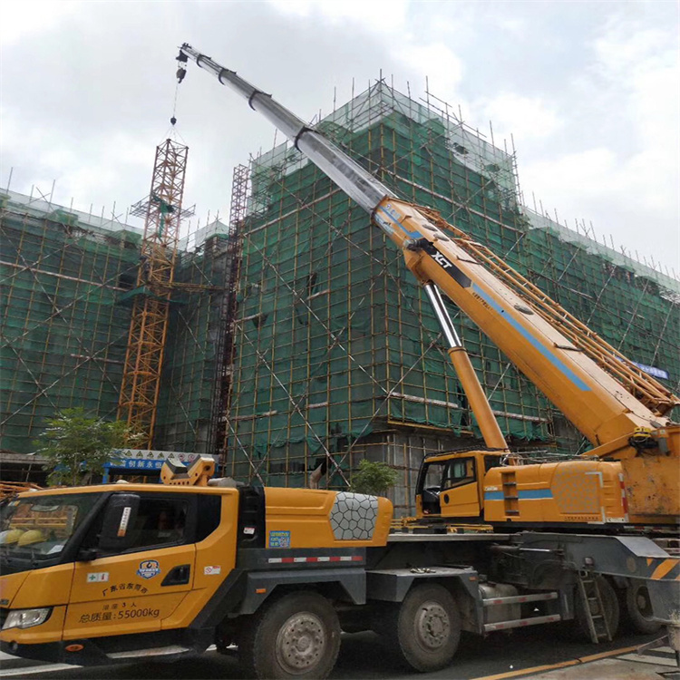 龙海谈谈吊车租赁需要注意的事项