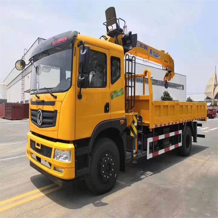 龙海附近找一辆随车吊出租