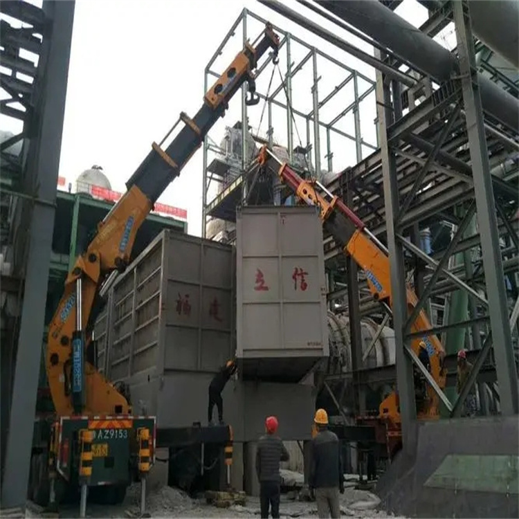 龙海折臂吊车租赁电话